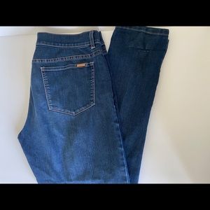 Lrg. White House Black Market skinny leg jeggings